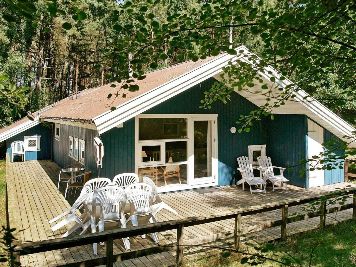 8 Person Holiday Home In Nex Vester Somarken Экстерьер фото